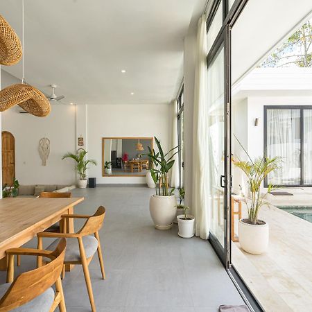 Villa Pono Pono - Uluwatu By Yolla Hospitality エクステリア 写真